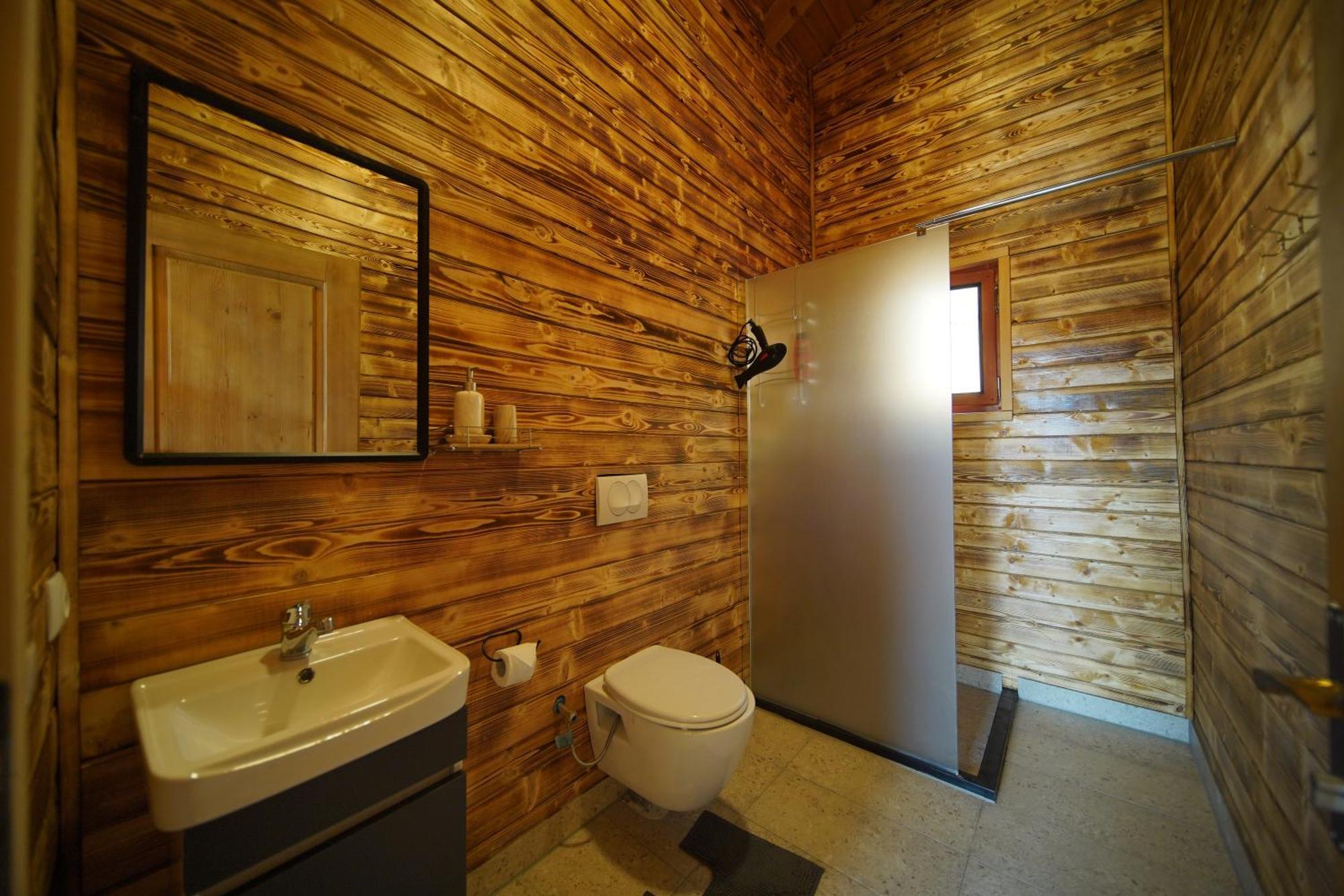 Bioland Villa'S Novoberdo ภายนอก รูปภาพ